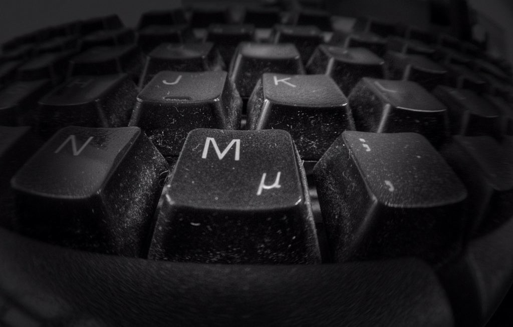 Keyboard dust