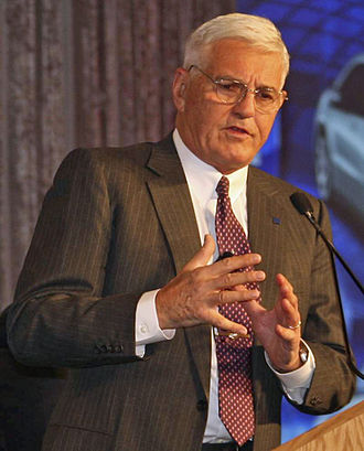 Bob Lutz. Conducción autónoma