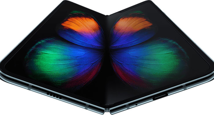 Samsung Galaxy Fold con orange