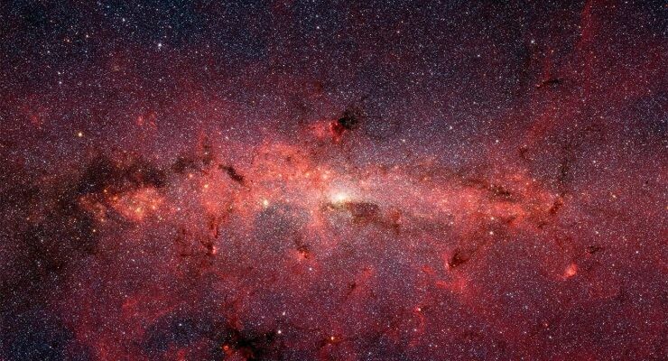 etanolamina en el espacio interestelar