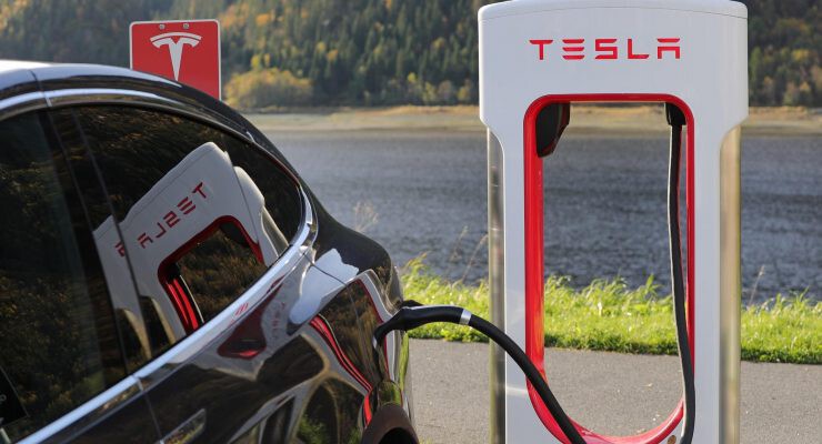 La Recarga Colaborativa es la solución a la escasez de cargadores públicos para coches eléctricos