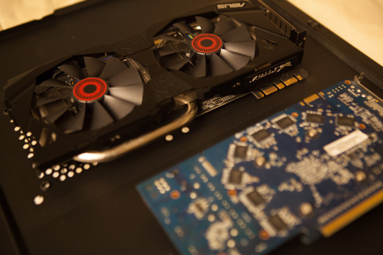 Aprende a montar una tarjeta gráfica en tu ordenador y que no dé ningún