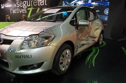 Toyota Auris tras choque lateral
