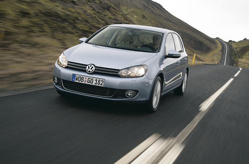 El Golf VI monta luces de conducción diurna