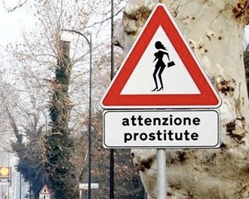 Attenzione: prostitute