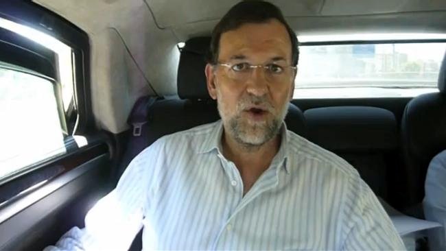 Mariano Rajoy, sin cinturón de seguridad