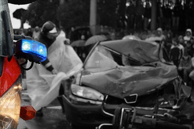 accidente de tráfico jóvenes