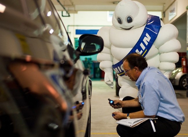 campaa_michelin_revision_neumaticos_12.jpg