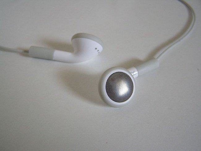 iPod earbuds Galería de luipermom