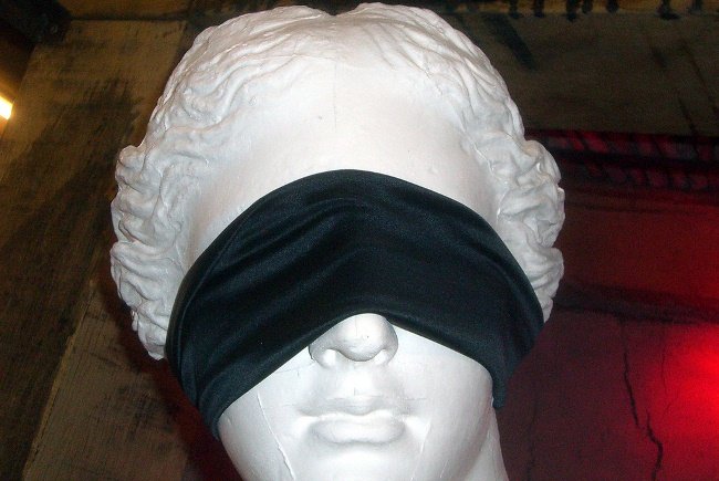ojos-vendados.jpg