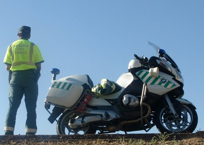 Motorista de la Agrupación de Tráfico de la Guardia Civil