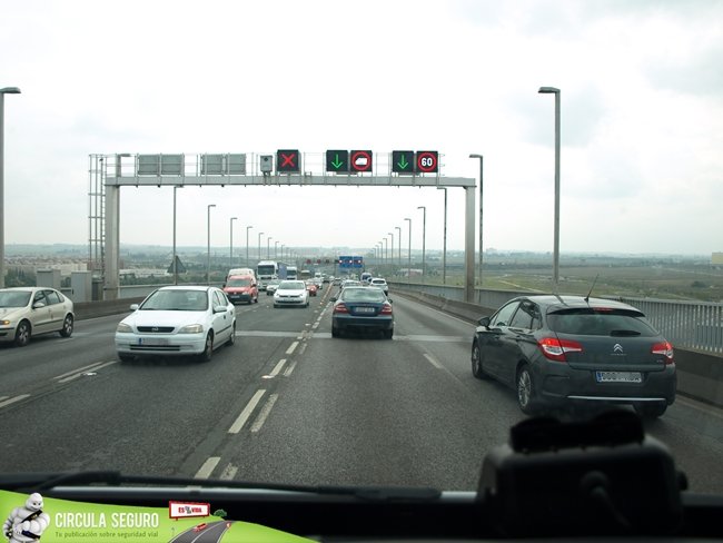 Semáforos para vehículos o de carril