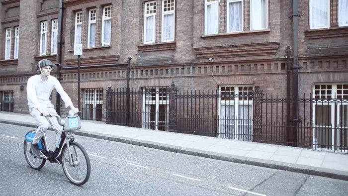 Casco de papel para bici