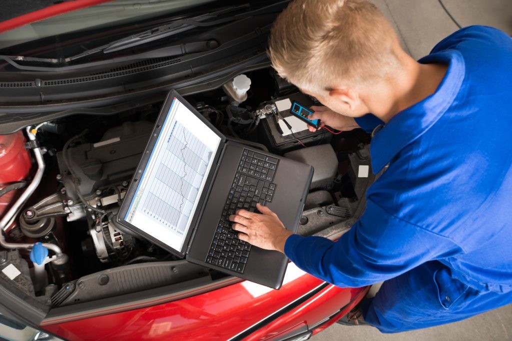 reprogramando electrónica del coche