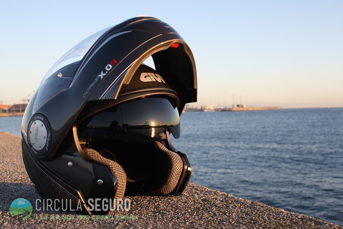 Capacete para conduzir motos