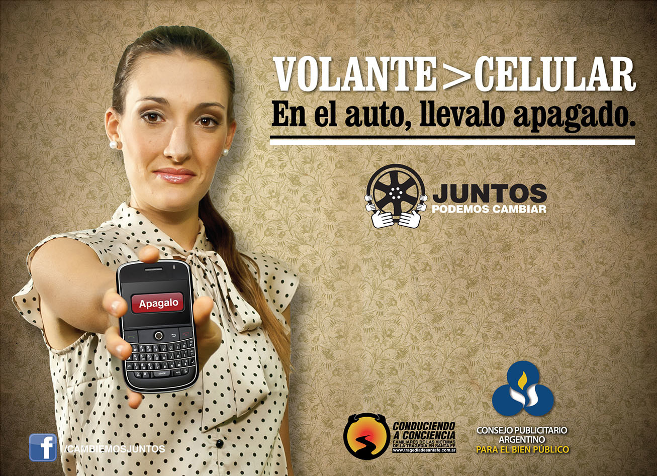 50 campanhas de prevenção: conduzir ao telemóvel - Circula 