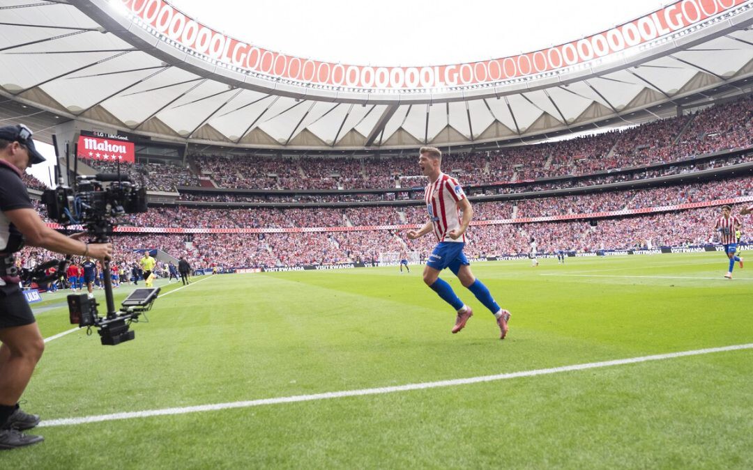 De elegir el mejor horario para un Madrid-Barça a generar contenido en tiempo real o prevenir lesiones. Cómo y para qué usa LALIGA la IA