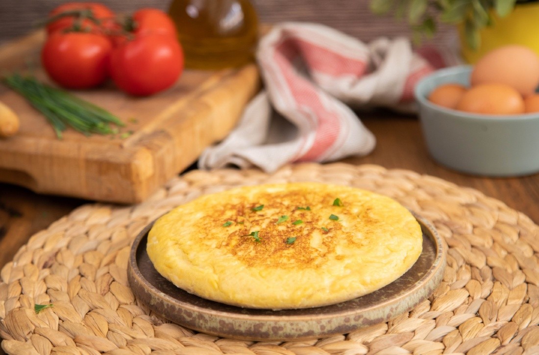El truco para preparar una tortilla de patatas en menos de 20 minutos
