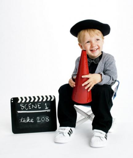432_660_movie-director-costume-ictcrop_gal