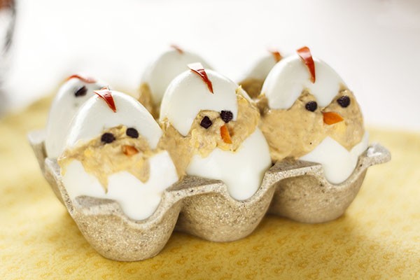 Huevos-rellenos-de-Pascua-02