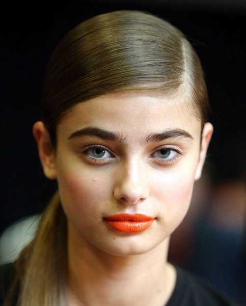 dkny