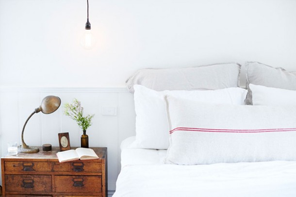 como-decorar-con-una-bombilla-17