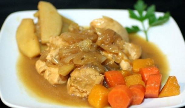 guisado de pollo