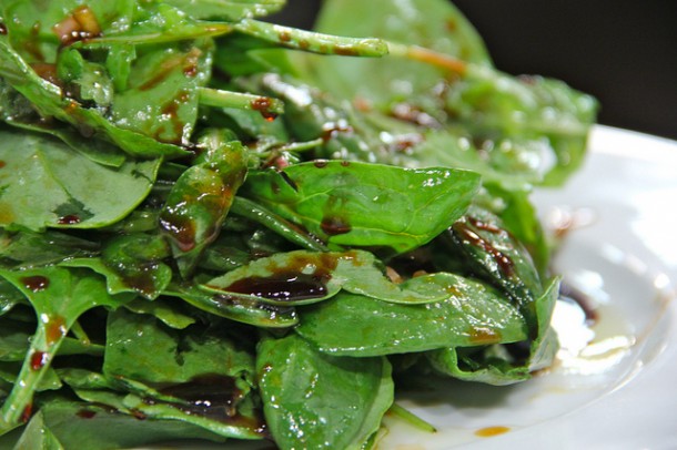 vinagreta de café y ensaladas