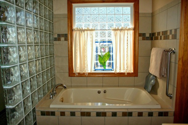 bathtub-54587_1280