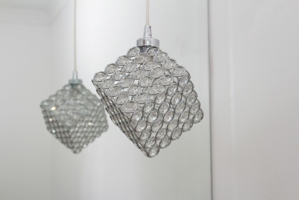 chandelier-267811_1280