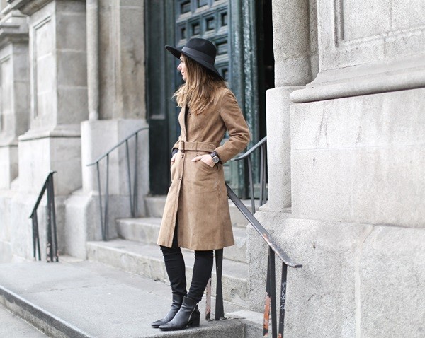 Clochet-vintage-suede-trench-coat-fedora-hat-4