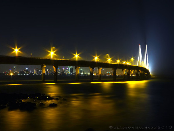 800px-Bandra-Worli_Sea_Link_(BWSL)