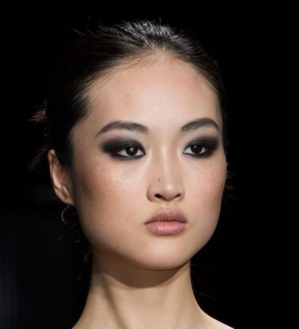 diane-von-furstenberg-beauty-autumn-fall-winter-2015-nyfw10
