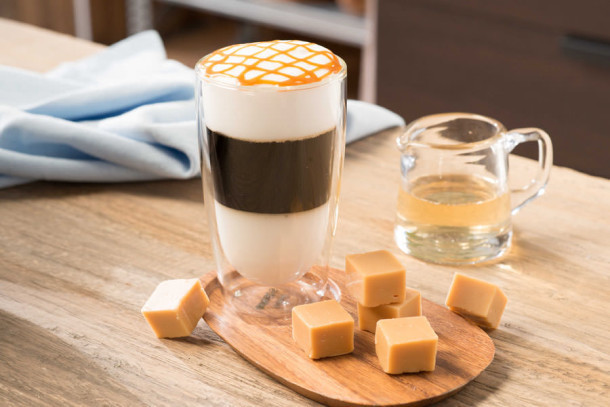 cafes navideños caramel macchiato