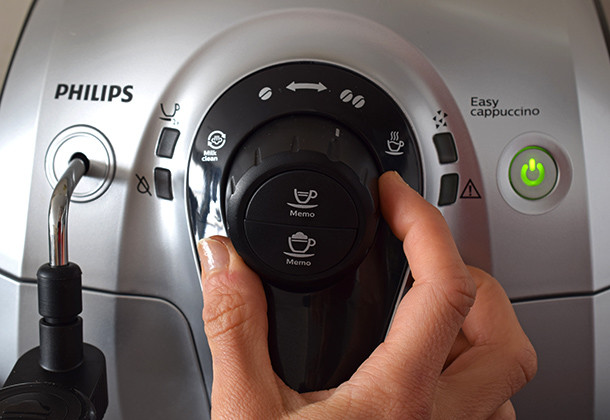 Cafetera expresso Philips 2100