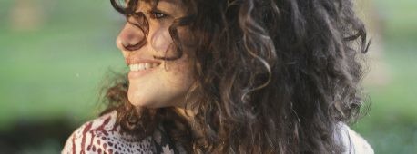 pelo rizado