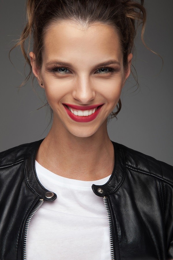 maquillaje con labios rojo maquillaje con labios rojo