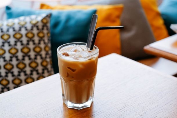 Café con hielo