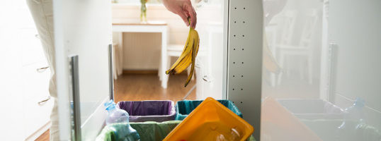 Como organizar tu rincón de reciclaje en la cocina