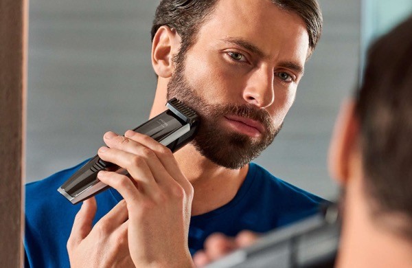 patillas_beardtrimmer_series_9000