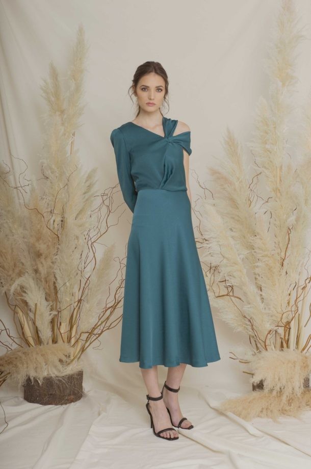 invitada de boda de otoño