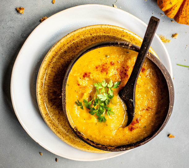 Crema de tubérculos al curry