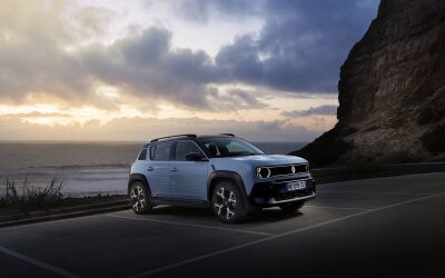 Nuevo Renault 4 E-Tech eléctrico: recuperar coches icónicos en su versión eléctrica es buena idea y quienes tuvieron el 4L nos dan la razón