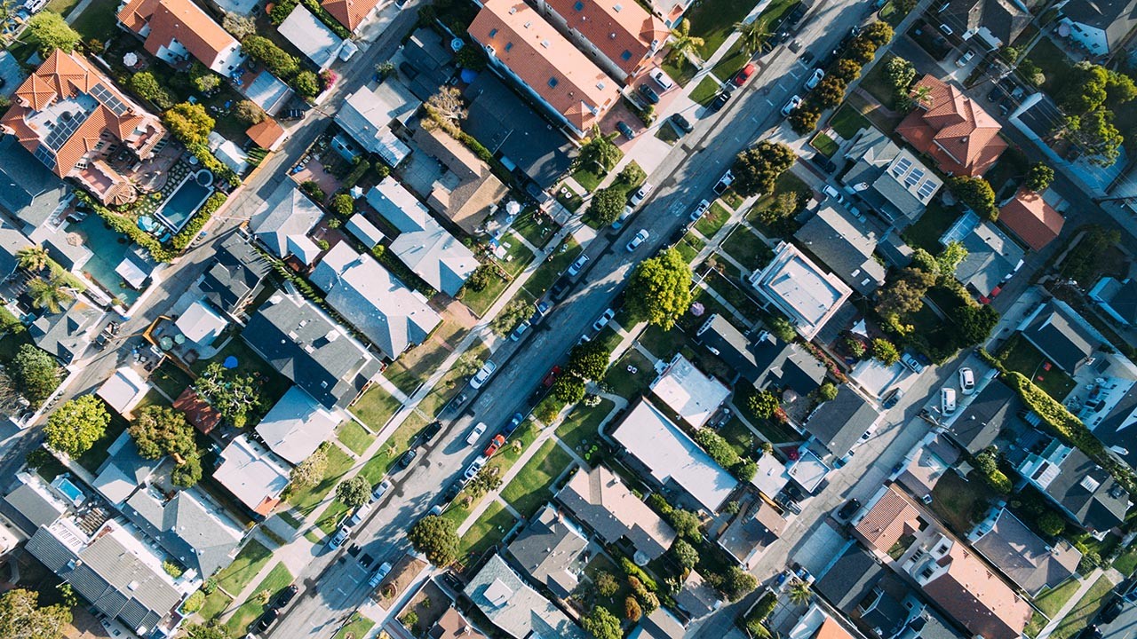 ¿Obra nueva o segunda mano? Analizamos las diferencias de precio.