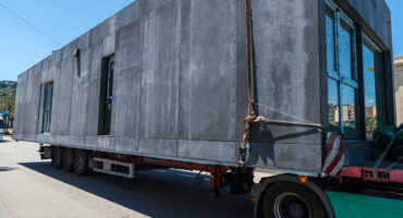 edificios de fabrica industriales camion