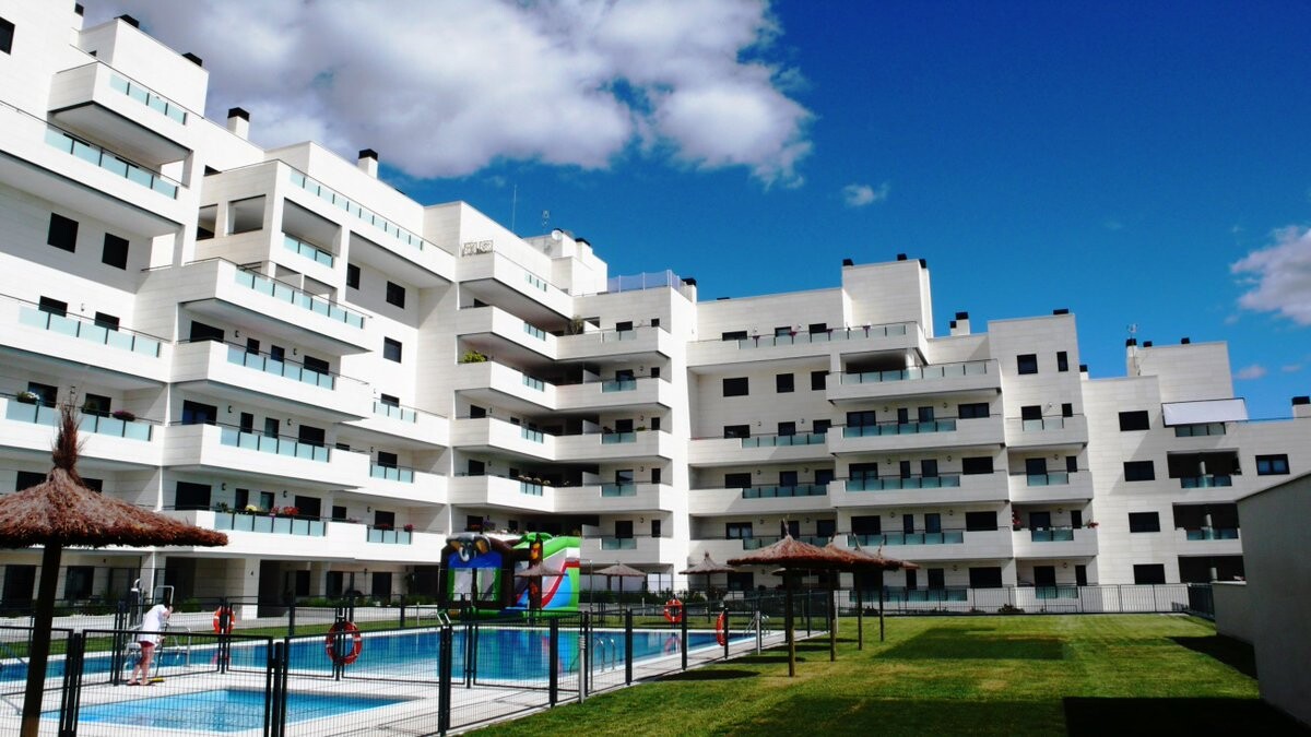 Cooperativa Arroyo Bodonal. Avenida de Madrid, 19, Tres Cantos