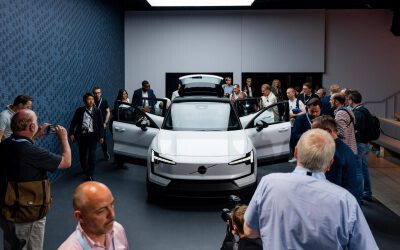 Es oficial: el Volvo EX30 es el nuevo rey de los SUVs eléctricos (y estos son los motivos)